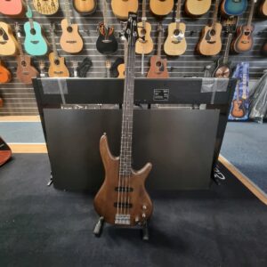 Guitare Basse Ibanez GSR 200